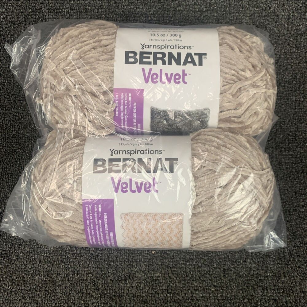 Lot Of 2 Bernat Velvet Yarn “Mushroom” 10.5 oz Bulky Yarn 315yds - Picture 5 of 6